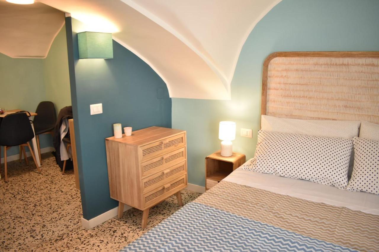 La Casa Sul Teatro Apartment เนเปิลส์ ภายนอก รูปภาพ